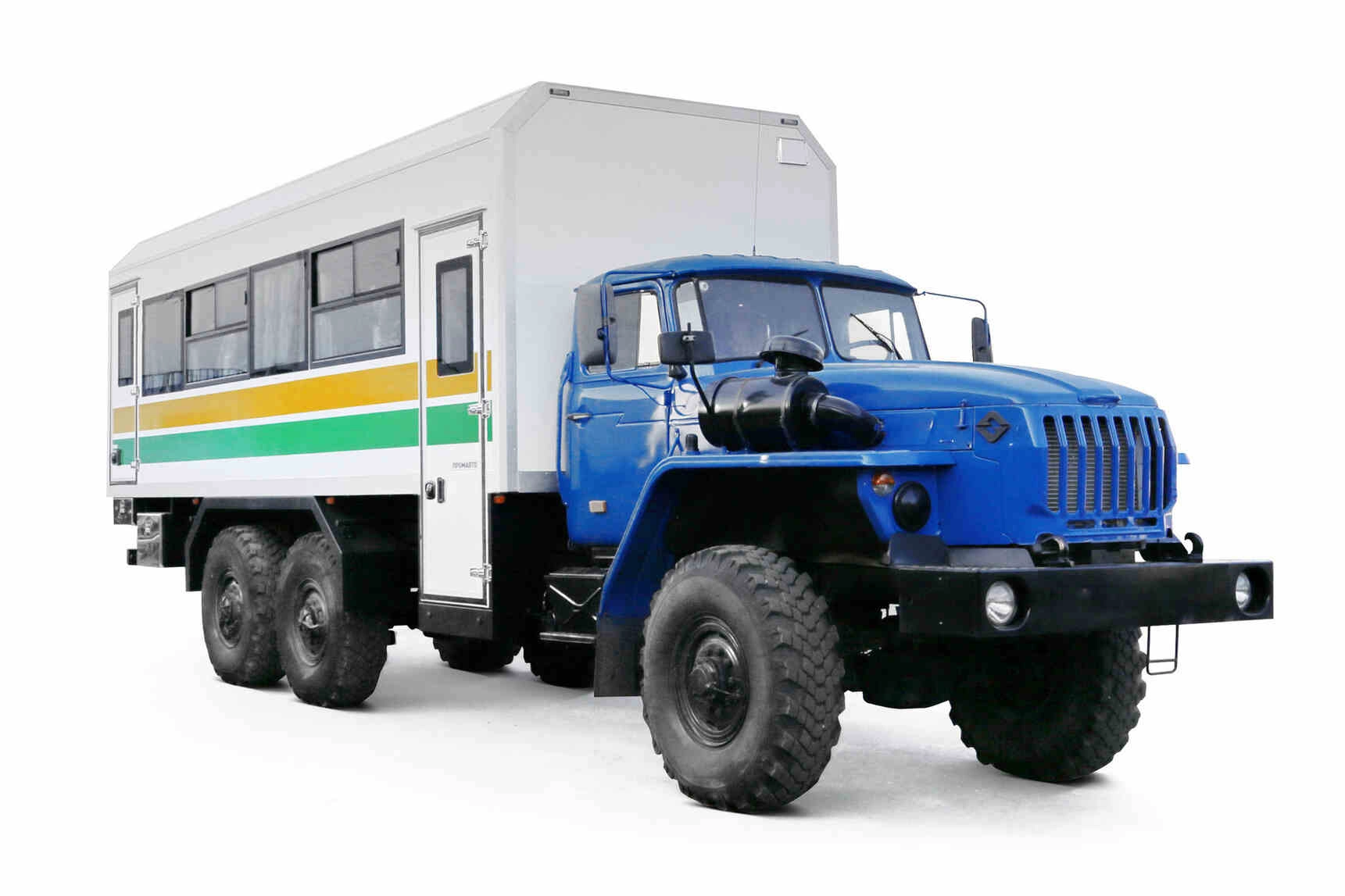 Вахтовый автобус (24+2) на базе шасси УРАЛ 3255-0013-41