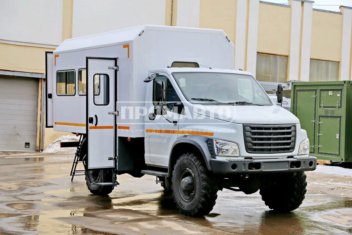 Вахтовый автобус на базе ГАЗ С41А23 2